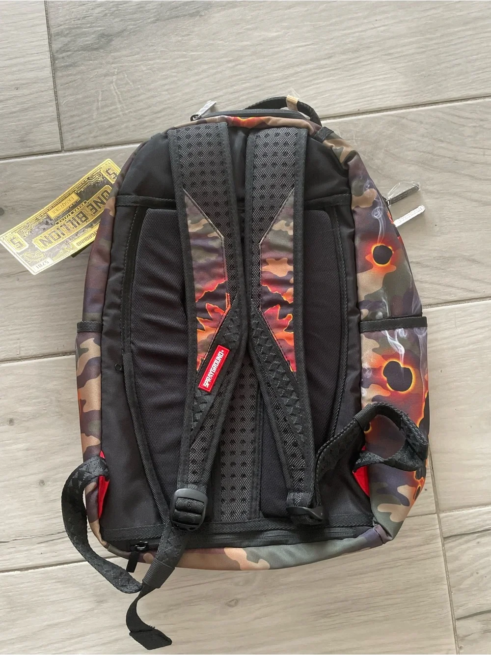 Limited edition:STAR WARS MANDALORIAN BLOWOUT SHARK BACKPACK